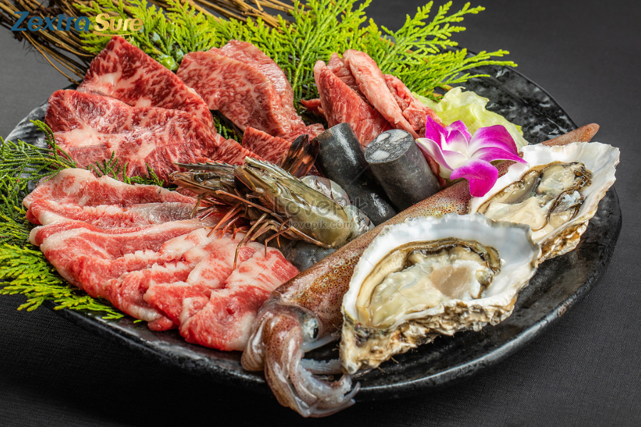 Red meat and seafood contain a lot of purines, so eating them too much will lead to gout
